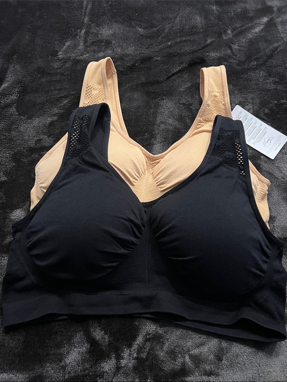 NWT Any Body Everyday Wireless Comfort Sports Bra - Black & Nude